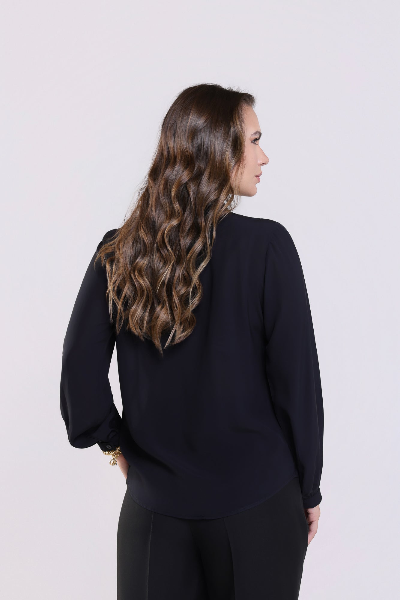 Bermuda Margot Crepe Preta