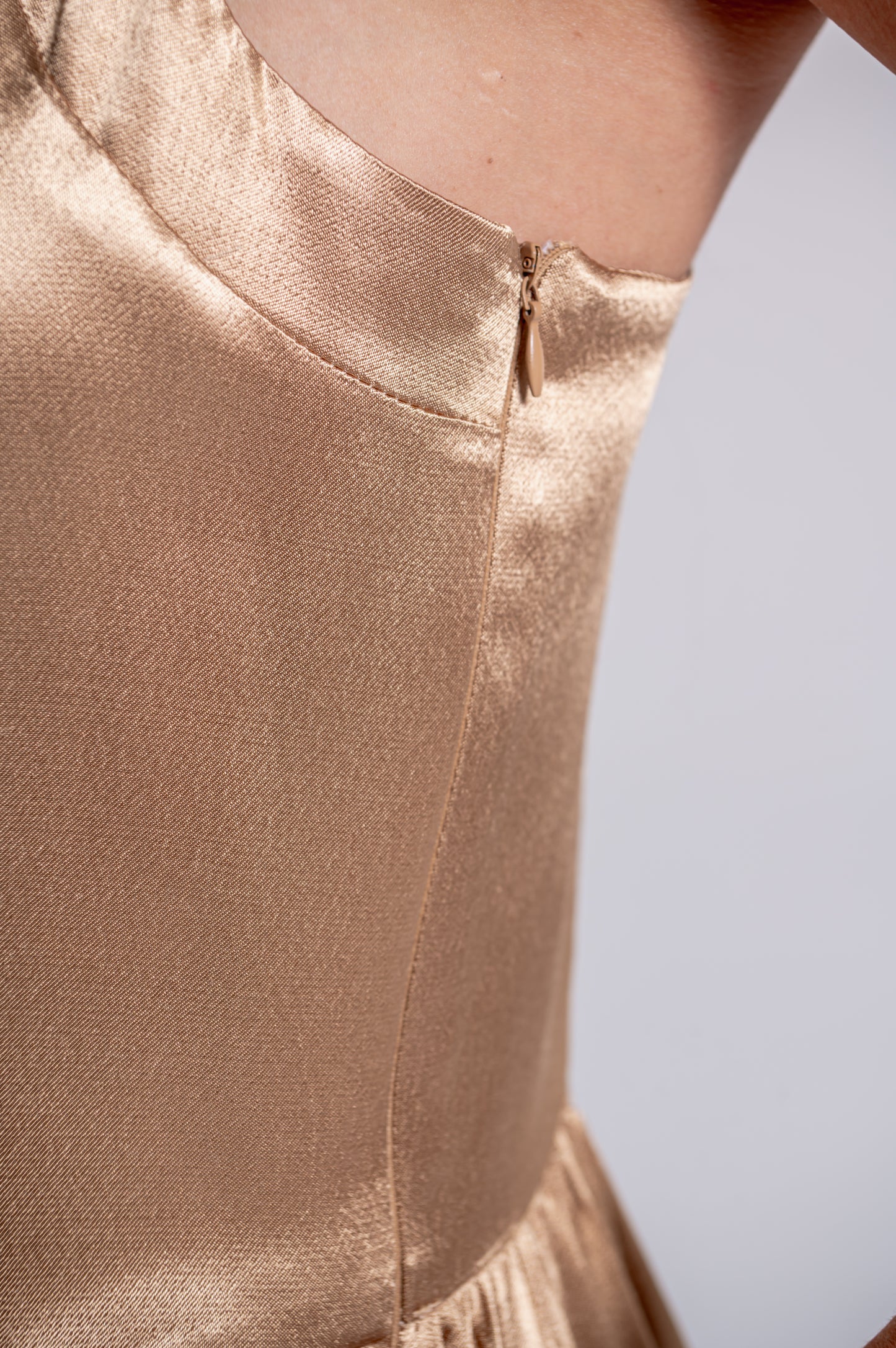 Vestido Manton Dourado