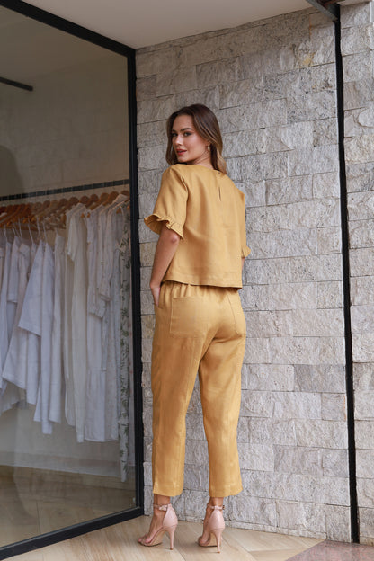 Blusa Madri Cúrcuma